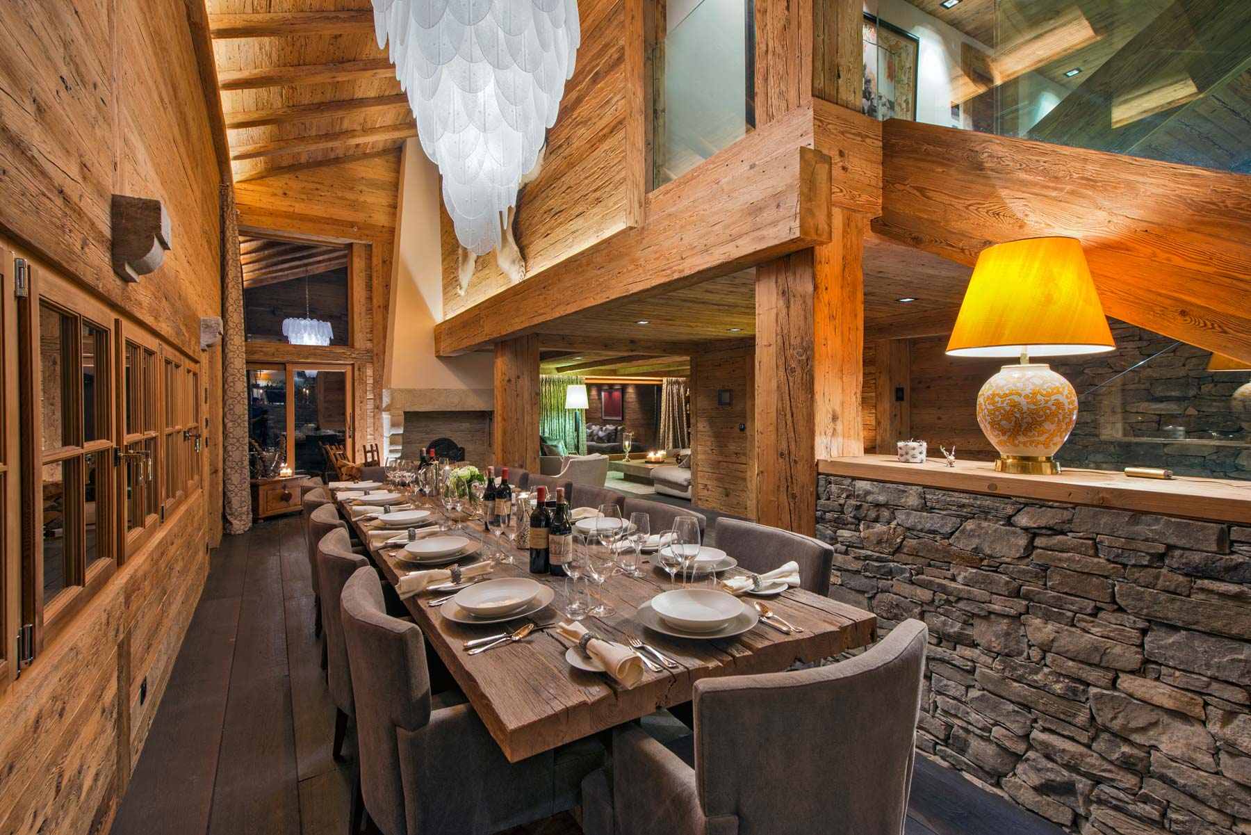 chalet-makini-dining-2