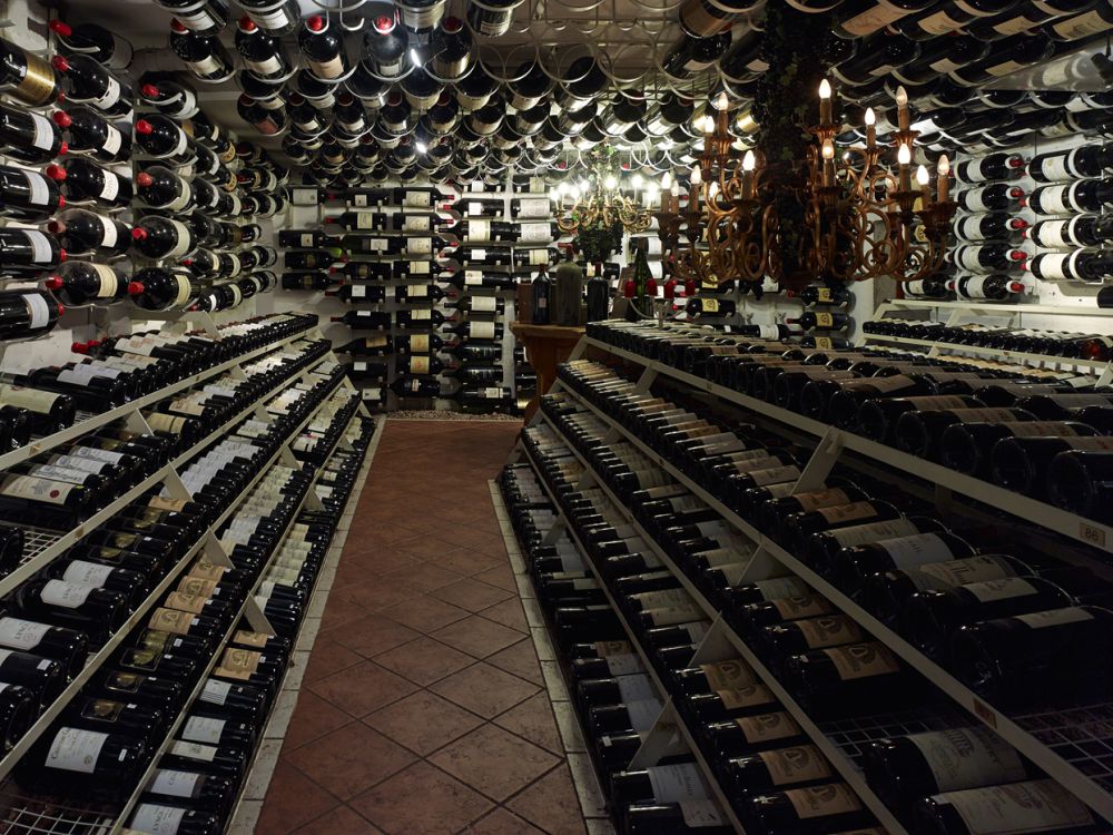 alberg-austria-wine-cellar-2